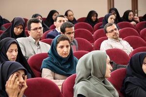 همایش آشنایی با شاخص های ارزیابی عملکرد جایزه ملی تعالی آموزش و توانمندسازی در مرکز قلب و عروق شهید رجایی: عکس شماره 5 / 12